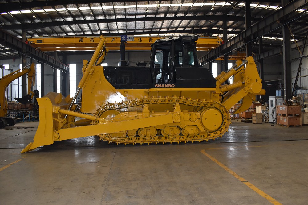Caractéristiques de construction du bulldozer à chenilles de 460 HP, présentation des applications d
